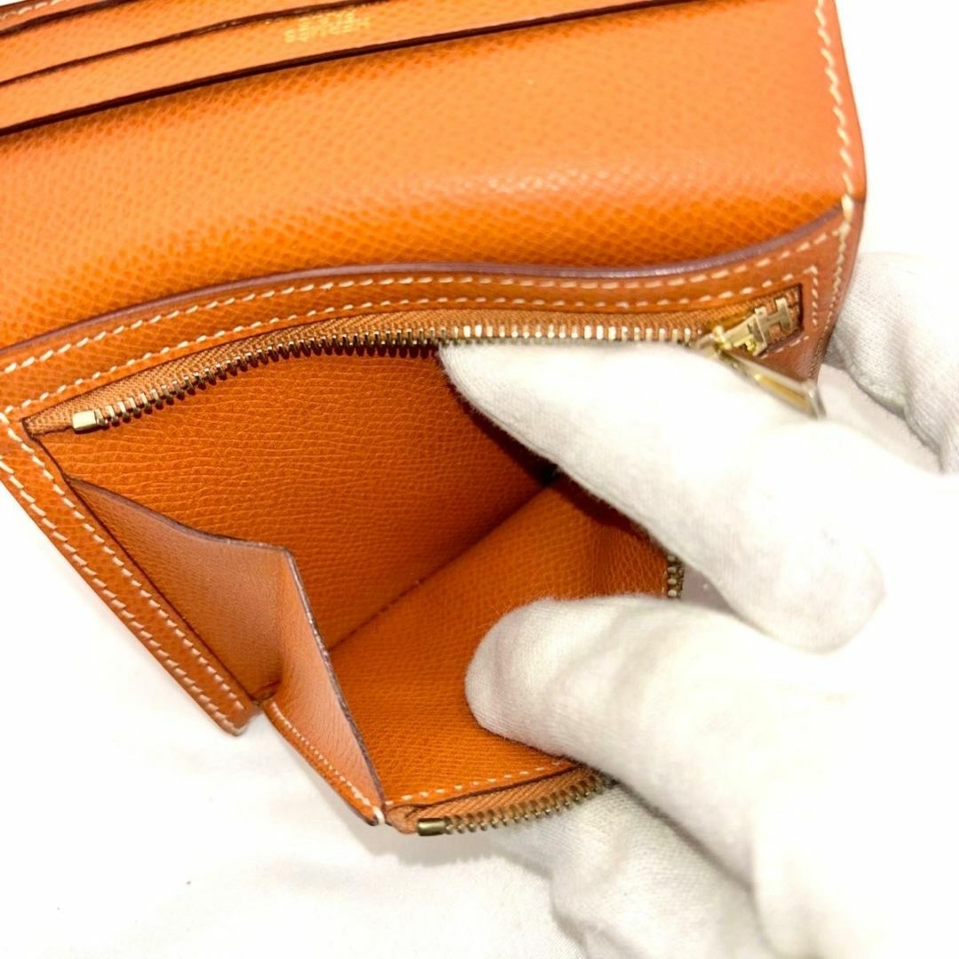 Hermes(エルメス)の鑑定済定価30万　入手困難　エルメス　ベアンコンパクト　財布　ゴールド　エプソン レディースのファッション小物(財布)の商品写真