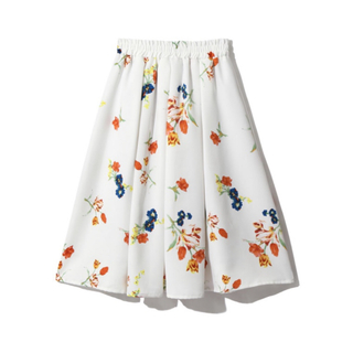 グレイル(GRL)の値下げ♡GRL フラワータックフレアスカート 花柄 ホワイト 上品 SALE(ひざ丈スカート)