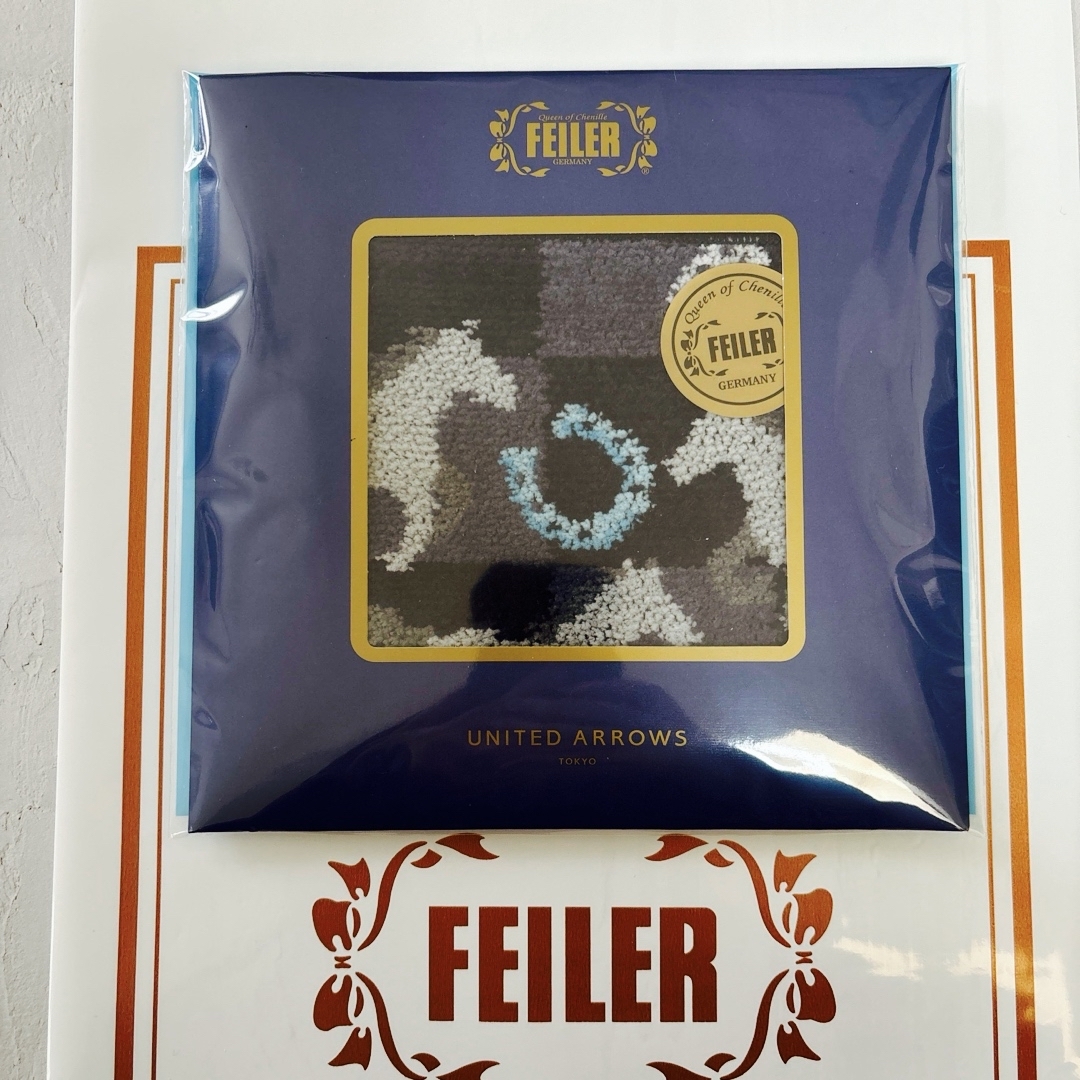 FEILER(フェイラー)の【新品】フェイラー FEILER タオルハンカチ ケース入りプレゼント袋付 レディースのファッション小物(ハンカチ)の商品写真