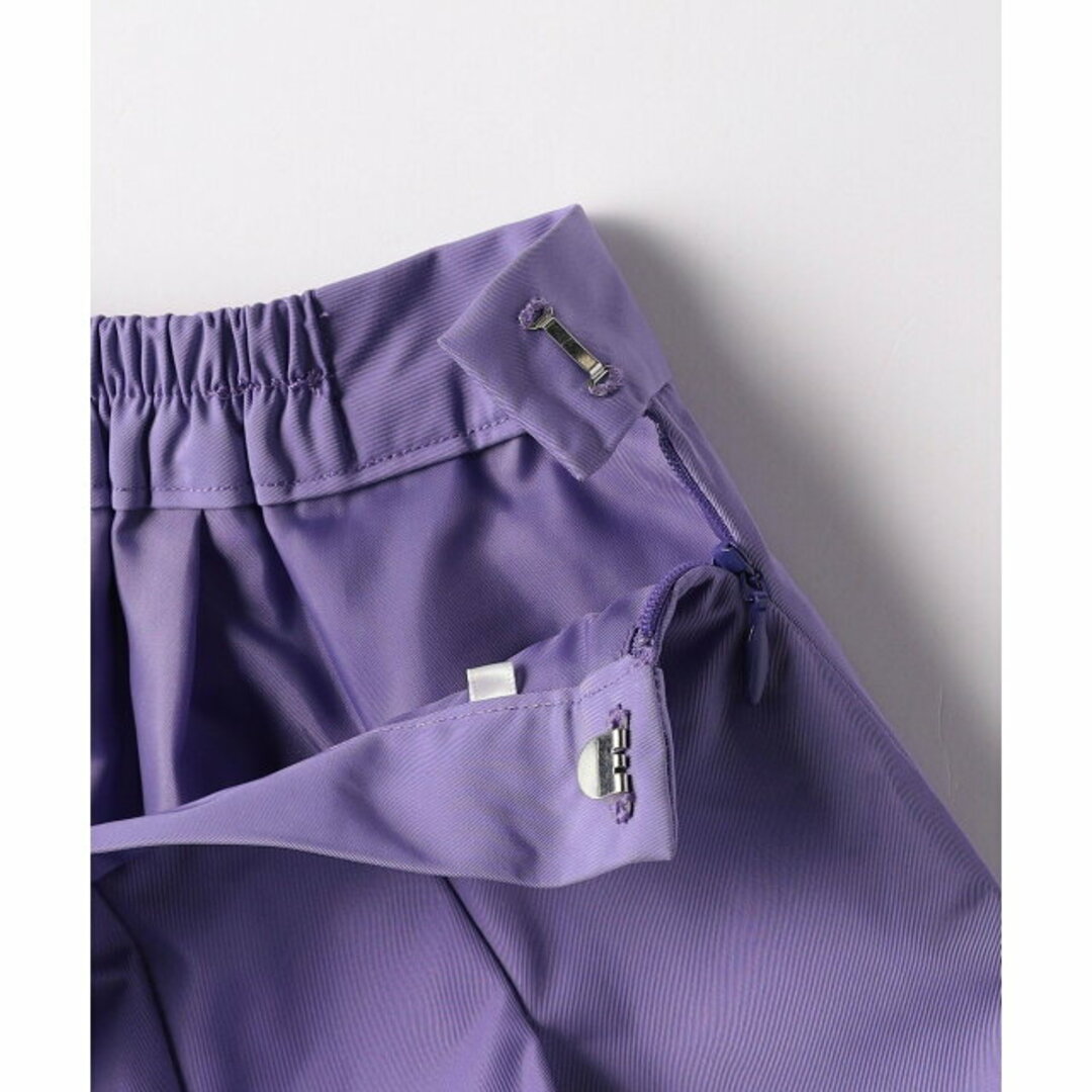 UNITED ARROWS green label relaxing(ユナイテッドアローズグリーンレーベルリラクシング)の【PURPLE】ライトメモリー タフタ フレア スカート レディースのスカート(ひざ丈スカート)の商品写真