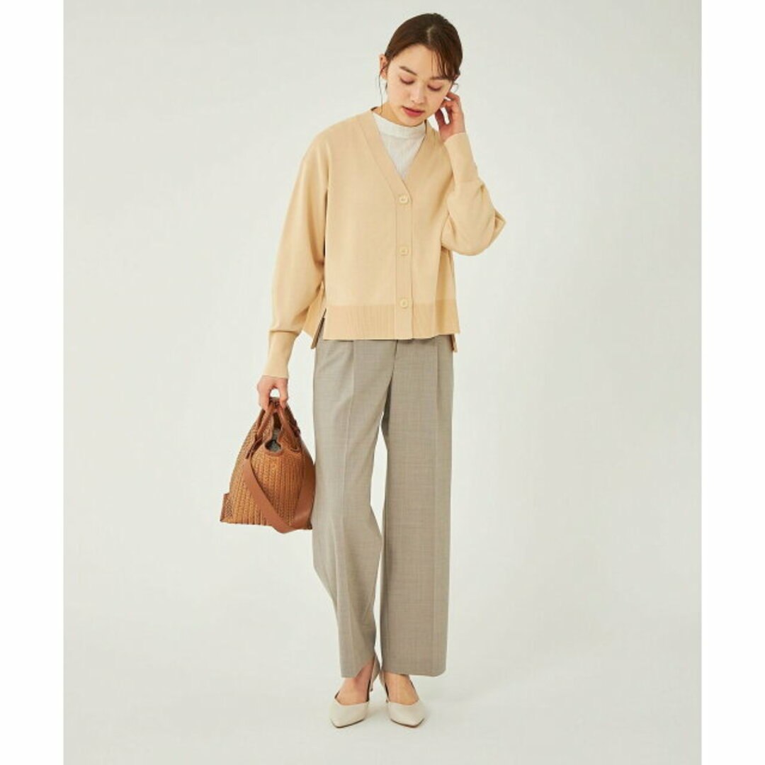 UNITED ARROWS green label relaxing(ユナイテッドアローズグリーンレーベルリラクシング)の【BEIGE】セミワイド ショート Vネック カーディガン -ウォッシャブル- レディースのトップス(カーディガン)の商品写真