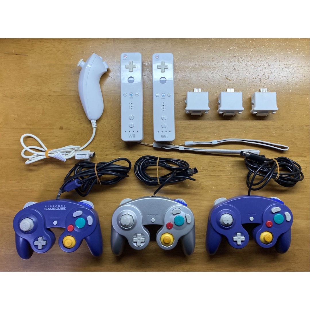 Wii 本体 ソフト 7つ セット ゲームキューブコントローラ メモリーカード エンタメ/ホビーのゲームソフト/ゲーム機本体(家庭用ゲーム機本体)の商品写真