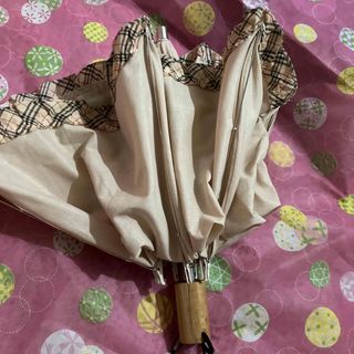 BURBERRY - BURBERRY バーバリー 傘 茶系 ストライプの通販 by しん BURBERRY - BURBERRY バーバリー 傘 茶系 ストライプの通販 by しん