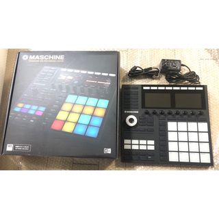 Maschine mk3 native instrument(MIDIコントローラー)