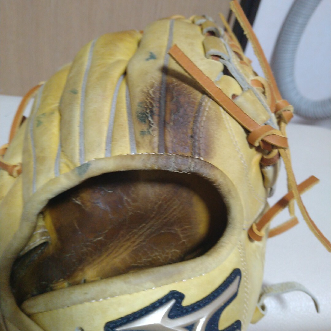 MIZUNO(ミズノ)のたー様専用　ミズノグローバルエリートLVシリーズ　一般軟式用グローブ スポーツ/アウトドアの野球(グローブ)の商品写真