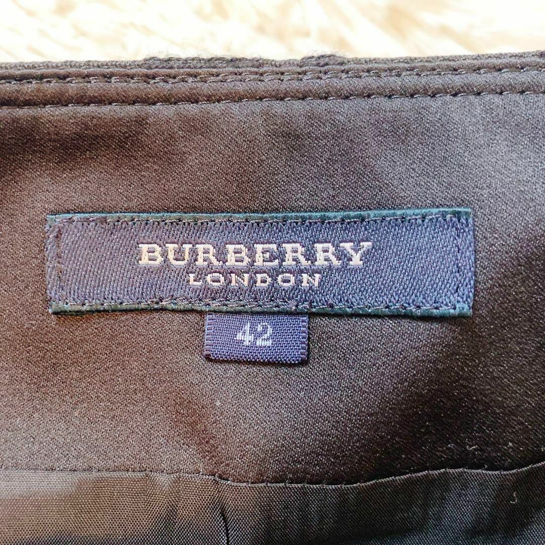 BURBERRY(バーバリー)の【極美品】バーバリーロンドン スカート シャドーチェック 42 LL XL相当 レディースのスカート(ひざ丈スカート)の商品写真