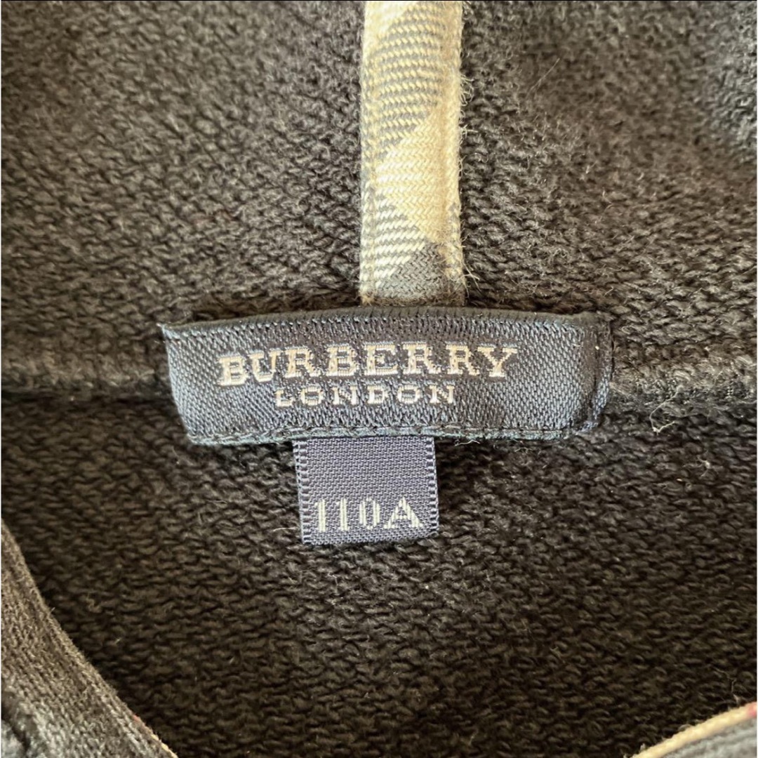 BURBERRY(バーバリー)のバーバリーロンドン　110パーカー キッズ/ベビー/マタニティのキッズ服男の子用(90cm~)(Tシャツ/カットソー)の商品写真