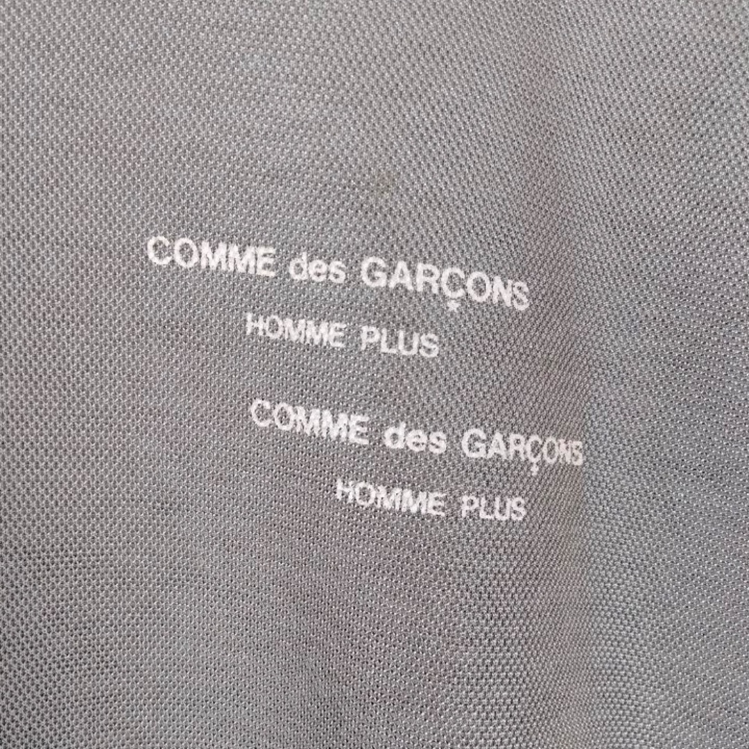 COMME des GARCONS(コムデギャルソン)の激レア　コムデギャルソン　オムプリュス　ロゴ　アースカラー　tシャツ 古着  メンズのトップス(Tシャツ/カットソー(半袖/袖なし))の商品写真