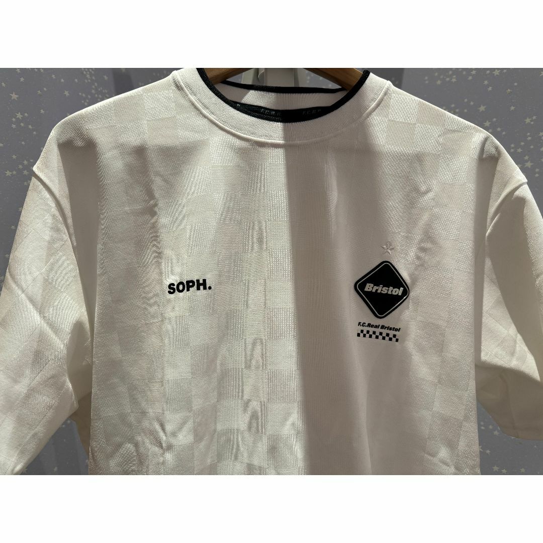 F.C.R.B.(エフシーアールビー)のXL【新品未使用】F.C.R.B.  TRAINING TOP 販売終了品 メンズのトップス(Tシャツ/カットソー(半袖/袖なし))の商品写真