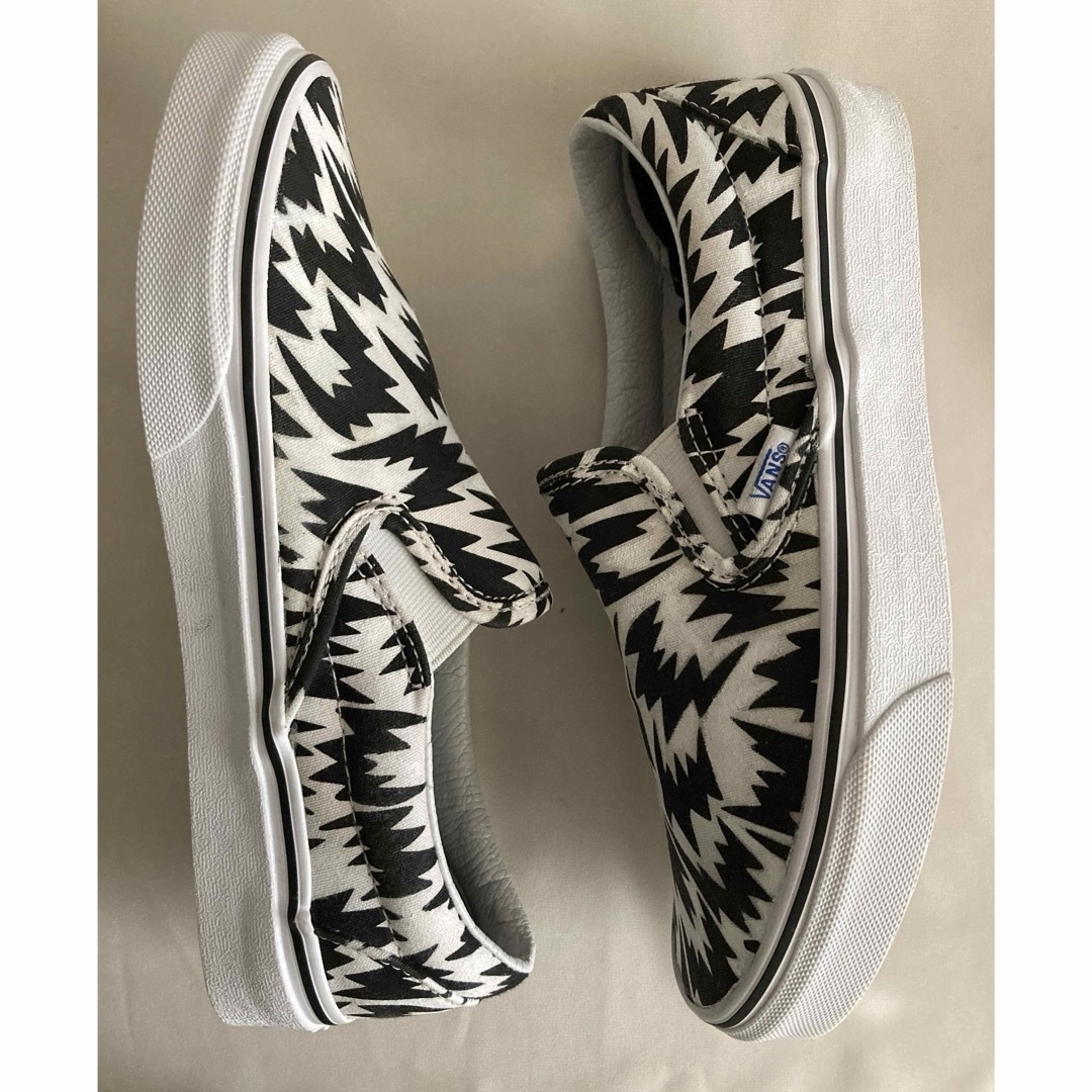 ELEY KISHIMOTO(イーリーキシモト)のVANSスリッポンELEY KISHIMOTO24㎝ レディースの靴/シューズ(スニーカー)の商品写真