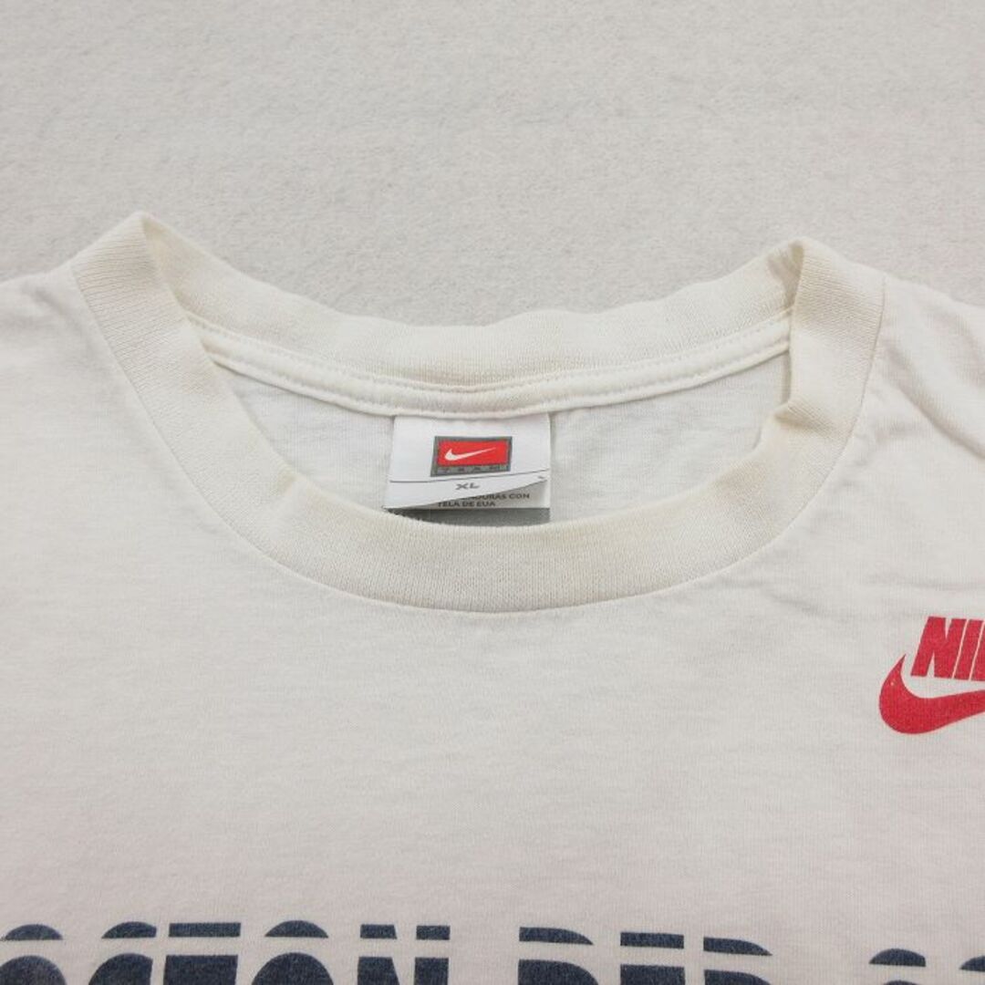 NIKE(ナイキ)のXL★古着 ナイキ NIKE 半袖 ビンテージ Tシャツ メンズ 00年代 00s MLB ボストンレッドソックス ワンポイントロゴ 大きいサイズ コットン クルーネック 白 ホワイト メジャーリーグ ベースボール 野球 23apr26 中古 メンズのトップス(Tシャツ/カットソー(半袖/袖なし))の商品写真