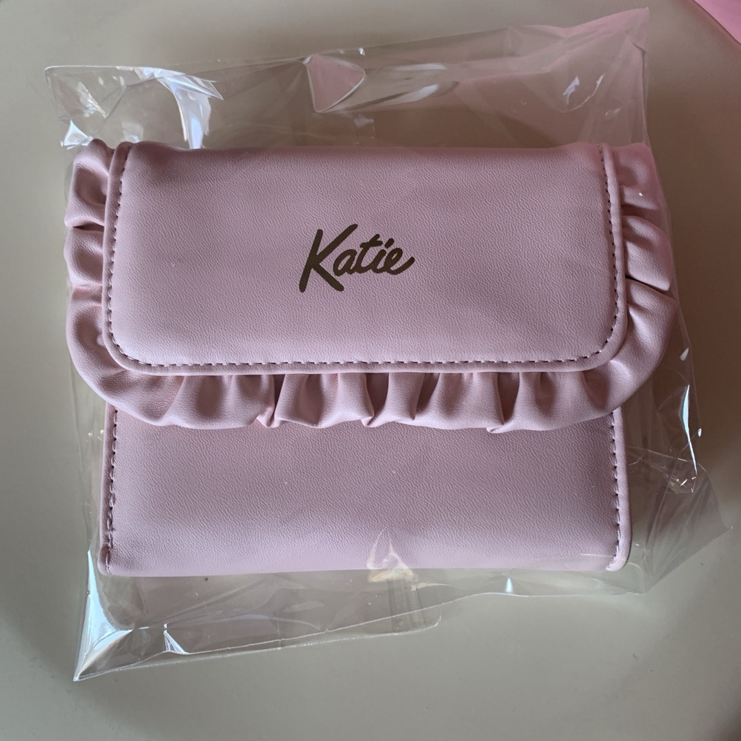 Katie(ケイティー)のケイティ katie 折りたたみ財布　新品未使用 レディースのファッション小物(財布)の商品写真