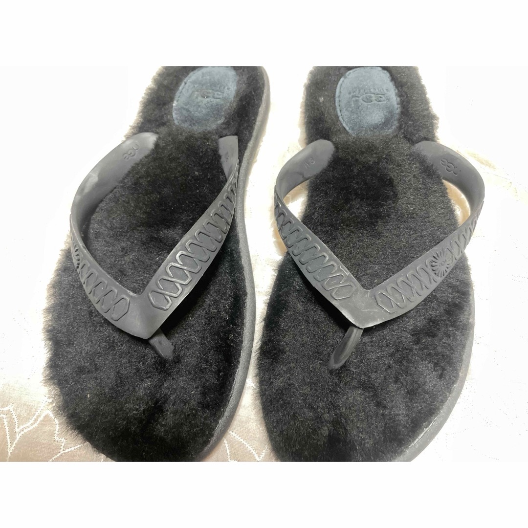 【新品未使用】アグ　ＵＧＧ　ビーチサンダル　黒