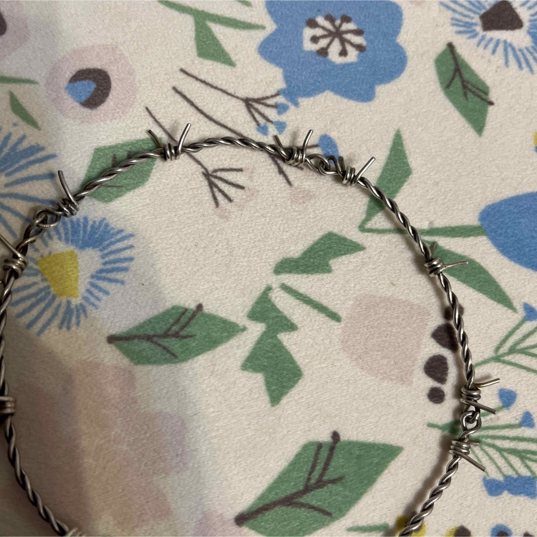 L'Arc～en～Ciel(ラルクアンシエル)のHYDE 有刺鉄線 ネックレス silver925 チョーカー シルバー レア メンズのアクセサリー(ネックレス)の商品写真