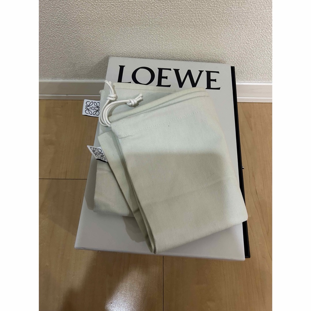 LOEWE(ロエベ)の新品未使用　loewe バレエランナースニーカー レディースの靴/シューズ(スニーカー)の商品写真