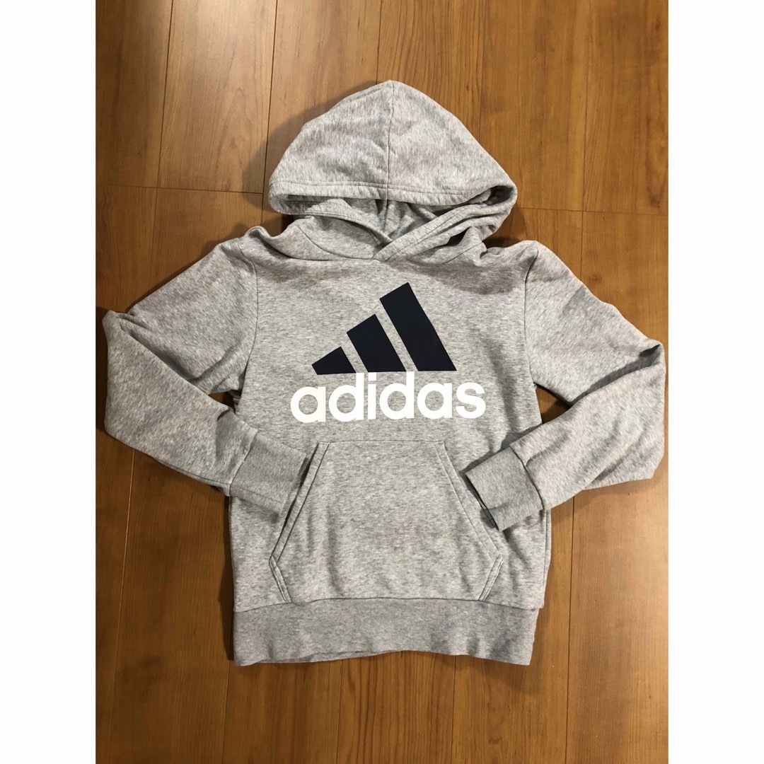 adidas(アディダス)の【adidas】パーカー レディースのトップス(パーカー)の商品写真