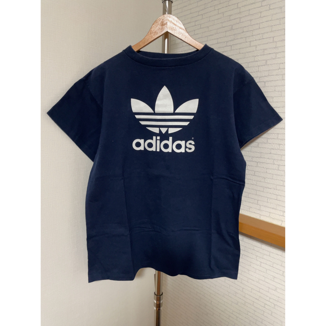 adidas(アディダス)の80s『adidas』アディダス Tシャツ 万国旗タグ　トレフォイル　USA製 メンズのトップス(Tシャツ/カットソー(半袖/袖なし))の商品写真