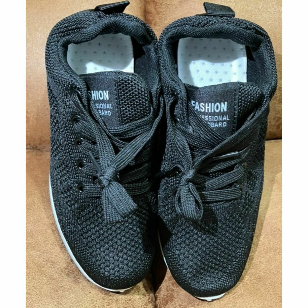 厚底スニーカー レディース 軽い 韓国 ４㎝ ヒール 24.5cm 黒 ブラック メンズの靴/シューズ(スニーカー)の商品写真