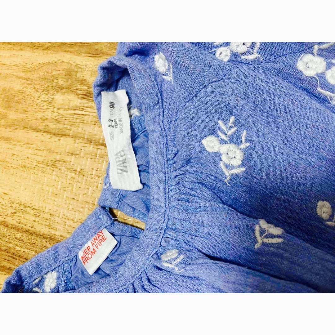 ZARA KIDS - ザラベビー 花柄刺繍ワンピース 95 98 100 の通販 ZARA KIDS - ザラベビー 花柄刺繍ワンピース 95 98 100 の通販