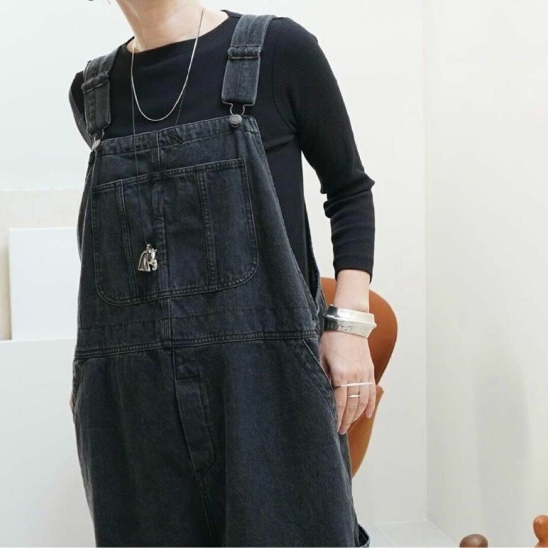 ARGUE(アギュー)のARGUE OVERSIZED LADY OVERALL DENIM BLACK レディースのパンツ(サロペット/オーバーオール)の商品写真