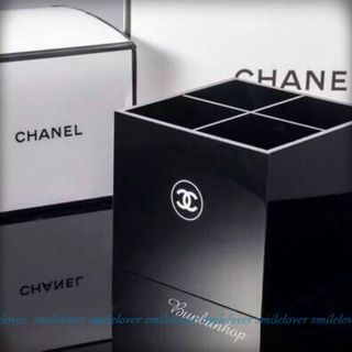 シャネル(CHANEL)の4マス☆★シャネル ブラシ・コスメケース おしゃれなディスプレイアイテム(小物入れ)