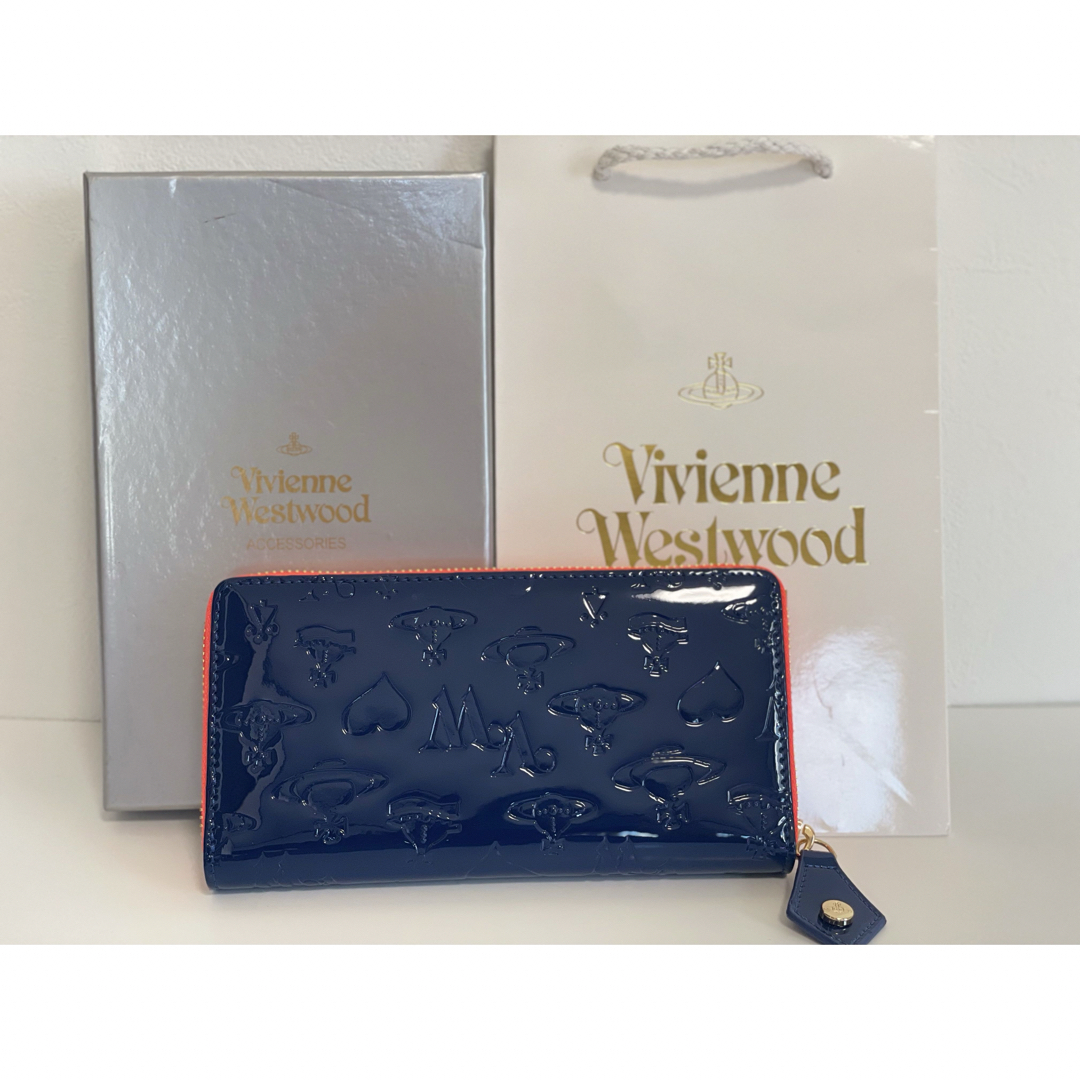 Vivienne Westwood(ヴィヴィアンウエストウッド)の【現品限り】ヴィヴィアンウエストウッド 長財布 青エナメル レディースのファッション小物(財布)の商品写真