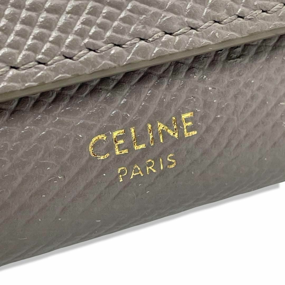 celine(セリーヌ)の一点物 正規品 セリーヌ 財布 ラージフラップウォレット カーフ ペブル 人気 レディースのファッション小物(財布)の商品写真