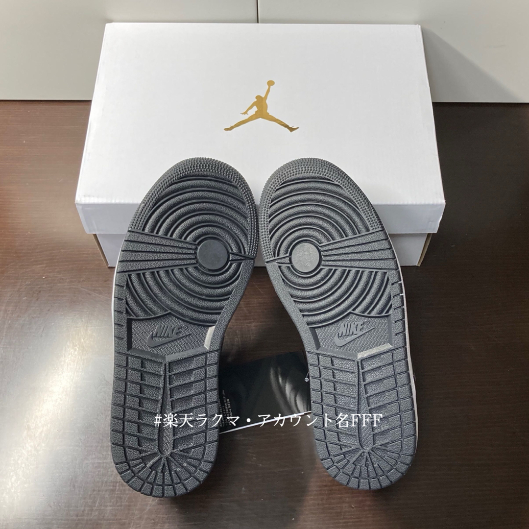 Jordan Brand（NIKE）(ジョーダン)の【新品23.5cm】NIKE エアジョーダン１LOW ホワイト/ブラック パンダ レディースの靴/シューズ(スニーカー)の商品写真
