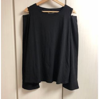 アングリッド(Ungrid)の新品 オープンショルダーロングスリーブTee(Tシャツ(長袖/七分))