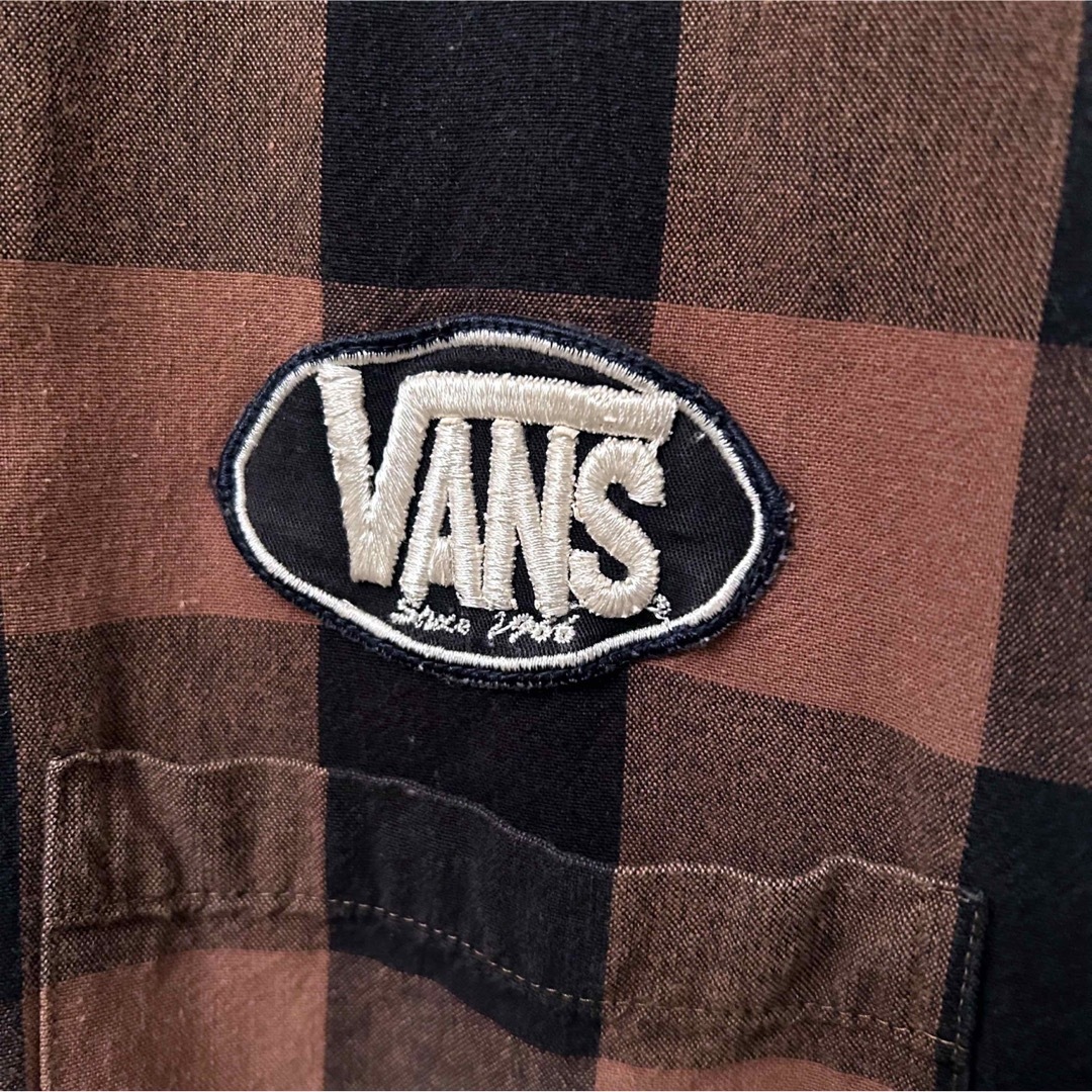 VANS(ヴァンズ)のVANS バンズ ブロックチェックシャツ 半袖 ロゴ刺繍 ワッペン XL メンズのトップス(シャツ)の商品写真