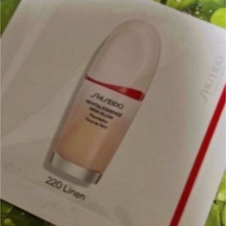 シセイドウ(SHISEIDO (資生堂))の資生堂　エッセンススキングロウファンデーション220 (ファンデーション)