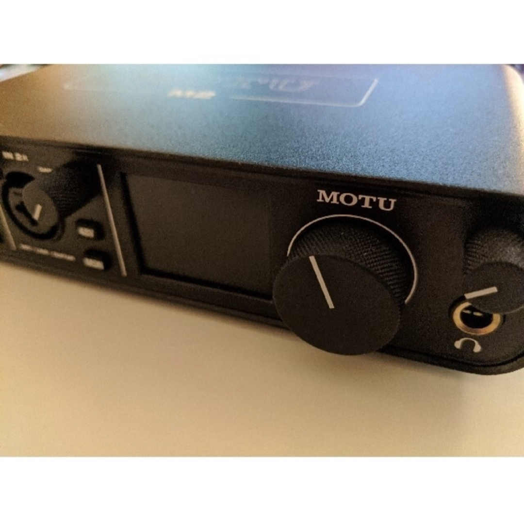 MOTU M2 楽器のDTM/DAW(オーディオインターフェイス)の商品写真