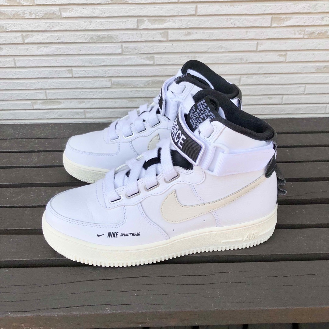 NIKE(ナイキ)の希少 ナイキ ウィメンズ エアフォース ワン NIKE AIR FORCE 1 レディースの靴/シューズ(スニーカー)の商品写真