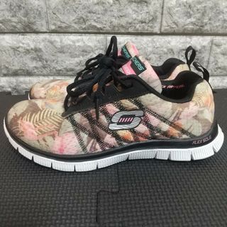 スケッチャーズ(SKECHERS)の【軽量】SKECHERS memory form シューズ スニーカー 22.5(スニーカー)