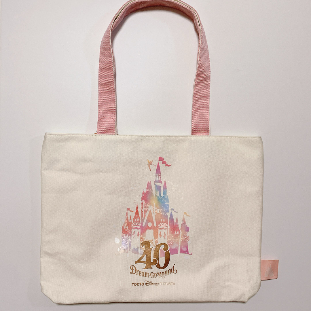 Disney(ディズニー)のディズニー 40周年 トートバッグ＆バッグチャーム＆ドリームガーランド レディースのバッグ(トートバッグ)の商品写真
