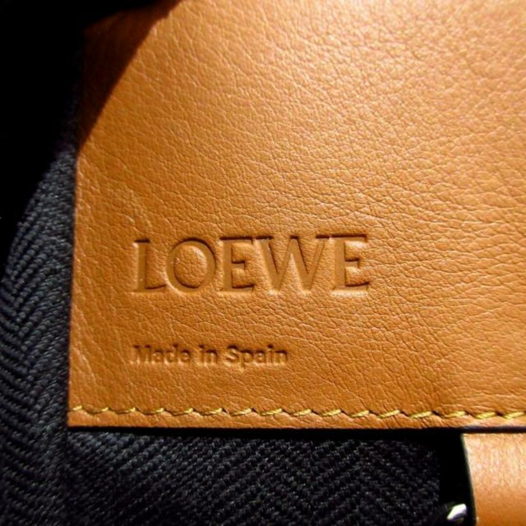 LOEWE(ロエベ)のLOEWE(ロエベ) ハンドバッグ ハンモックコンパクト A538H13X10 タン レザー レディースのバッグ(ハンドバッグ)の商品写真