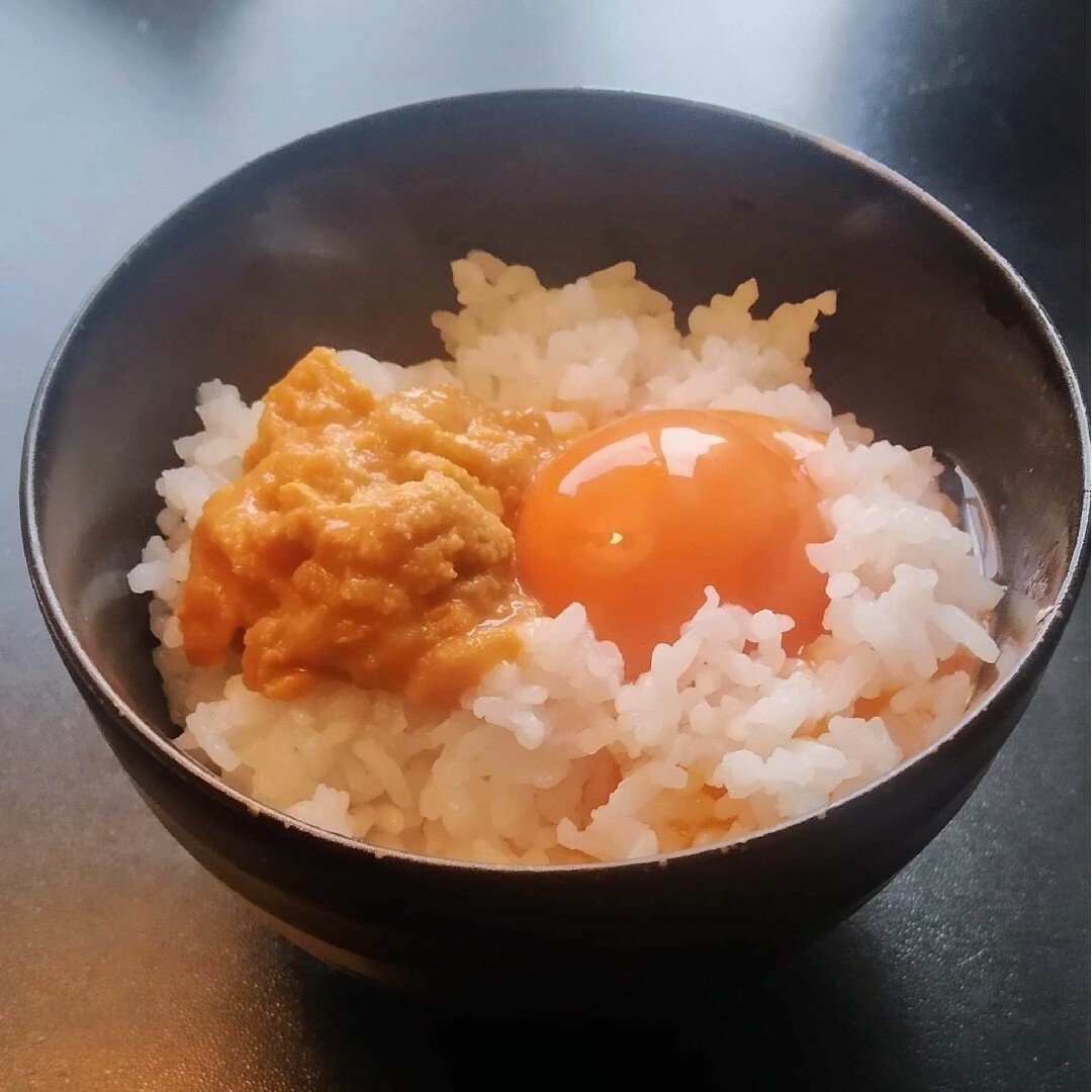 ■最安値 特上塩うに1本1495円送料込 ミョウバン無 4本 5980円 食品/飲料/酒の食品(魚介)の商品写真