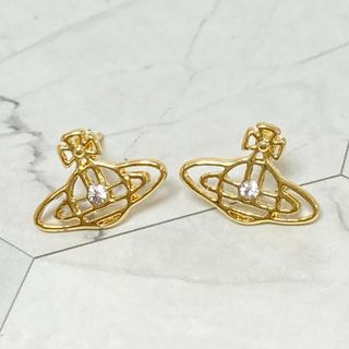 ヴィヴィアンウエストウッド(Vivienne Westwood)のヴィヴィアン　ピアス　ゴールド(ピアス)