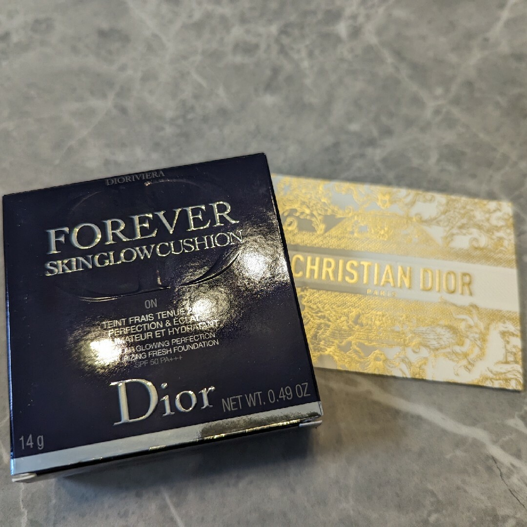 Dior(ディオール)のディオールスキン フォーエヴァー グロウ クッション　0N コスメ/美容のベースメイク/化粧品(ファンデーション)の商品写真