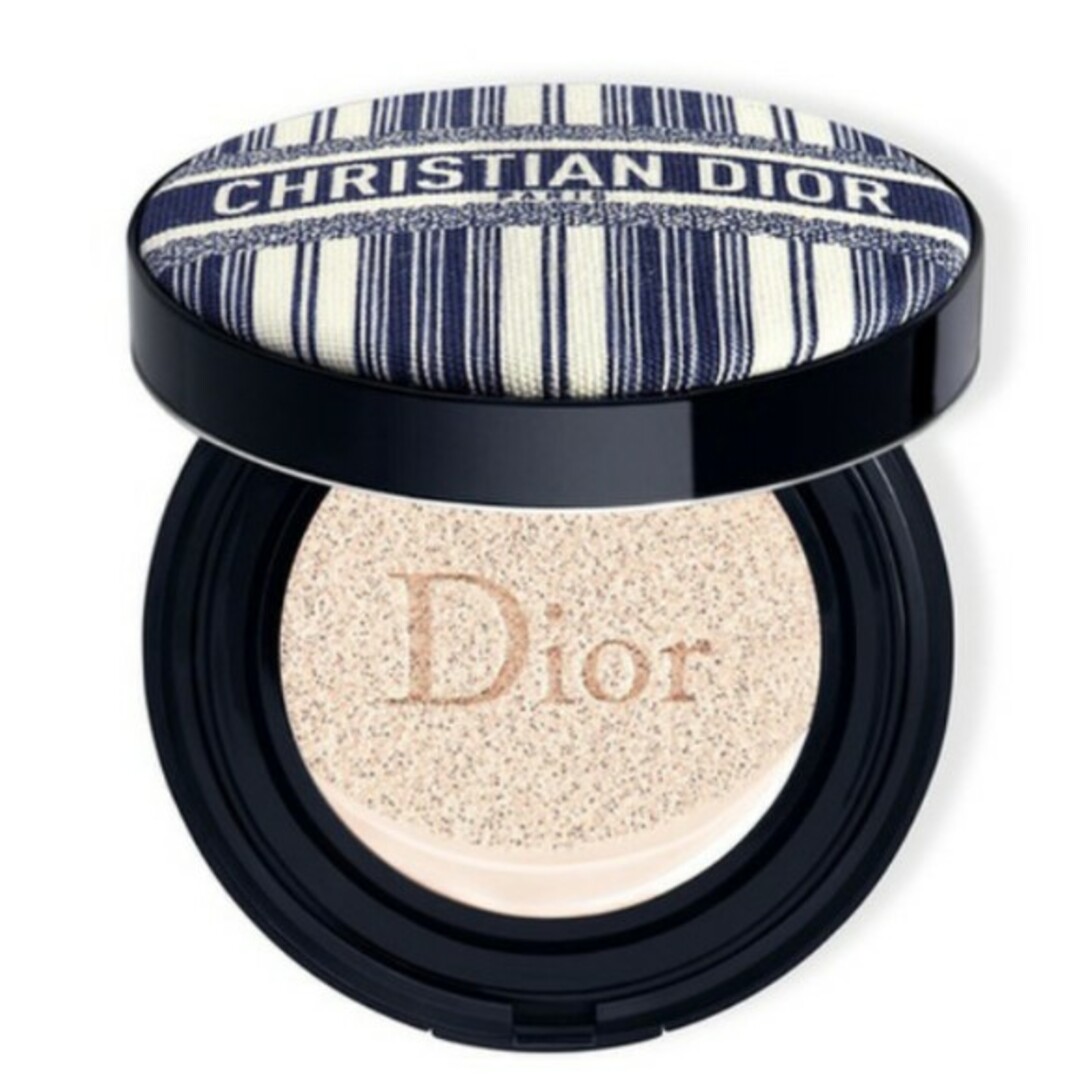 Dior(ディオール)のディオールスキン フォーエヴァー グロウ クッション　0N コスメ/美容のベースメイク/化粧品(ファンデーション)の商品写真