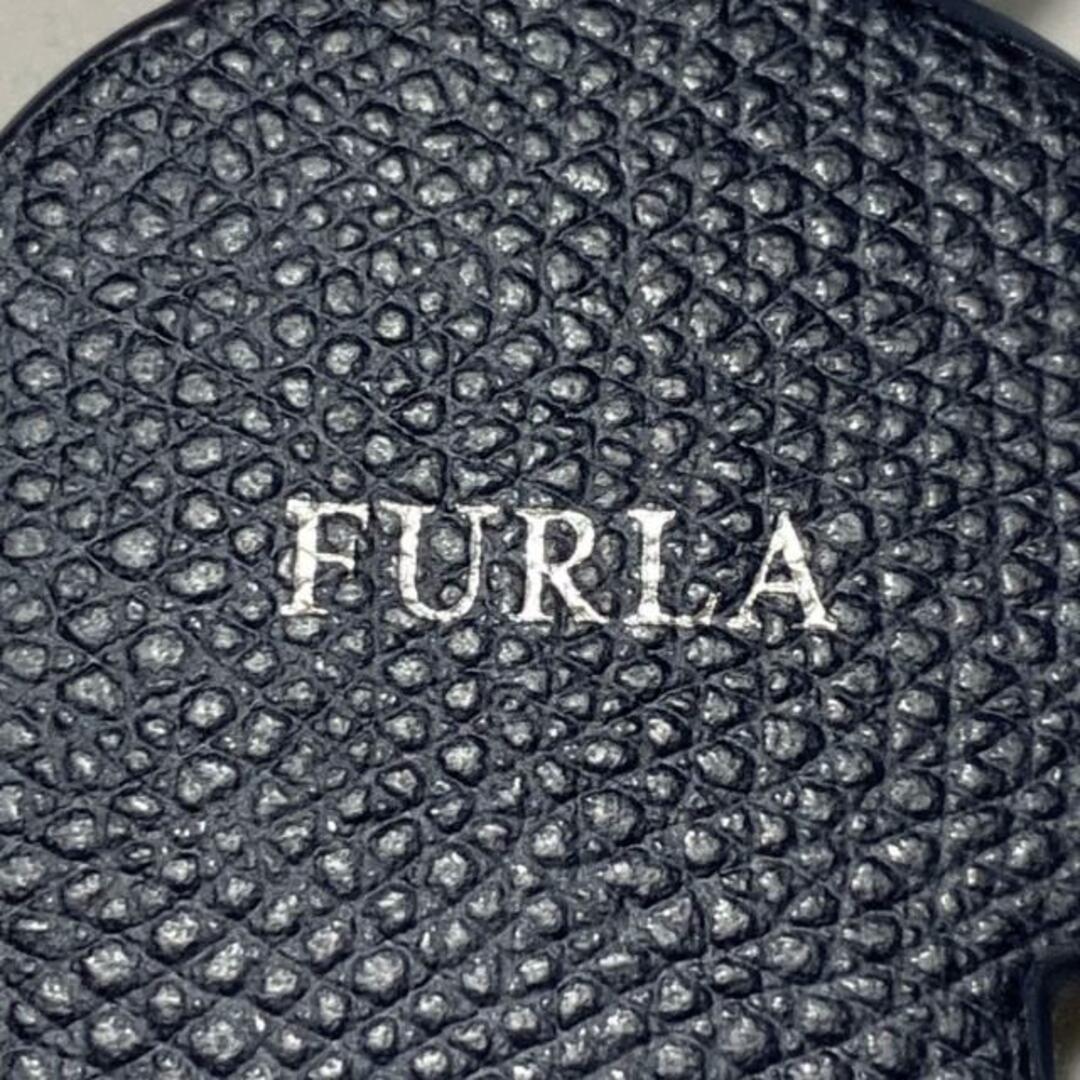 Furla(フルラ)のFURLA(フルラ) キーホルダー(チャーム) - 白×ライトグレー×マルチ クマ レザー×金属素材 レディースのファッション小物(キーホルダー)の商品写真