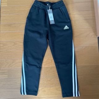 アディダス(adidas)の新品　アディダス　スウェットパンツ　130(パンツ/スパッツ)