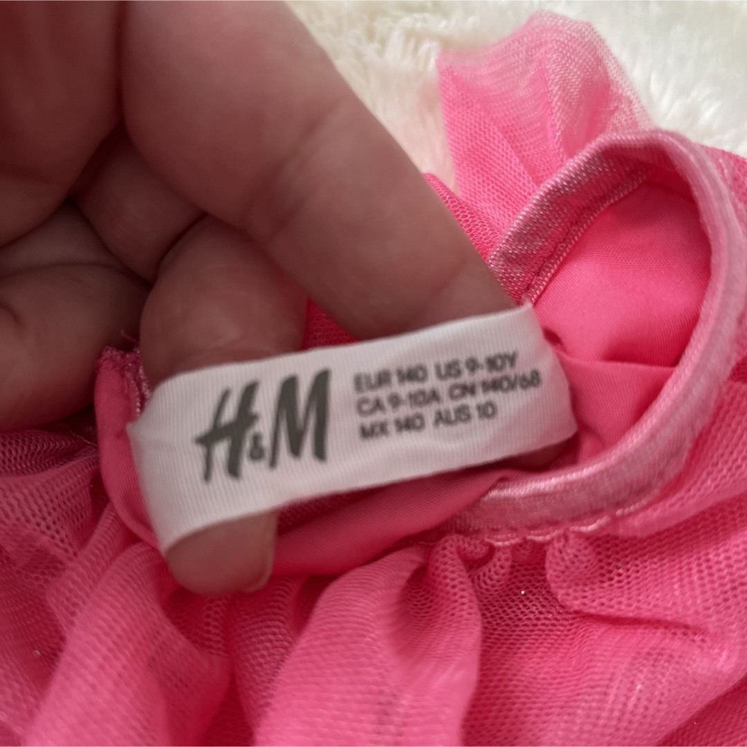 H&M(エイチアンドエム)のピンクドレス キッズ/ベビー/マタニティのキッズ服女の子用(90cm~)(ドレス/フォーマル)の商品写真