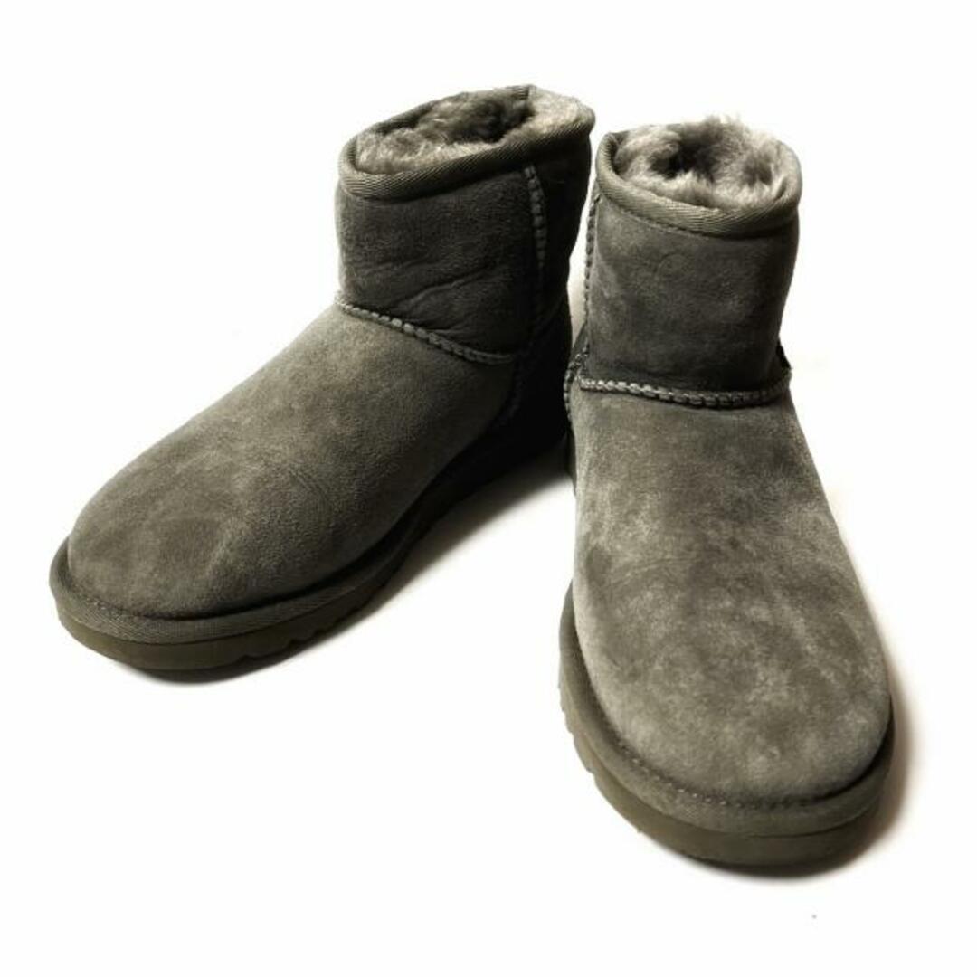 UGG(アグ)のUGG(アグ) ショートブーツ 22 レディース クラシックミニ 5854 グレー ムートン レディースの靴/シューズ(ブーツ)の商品写真