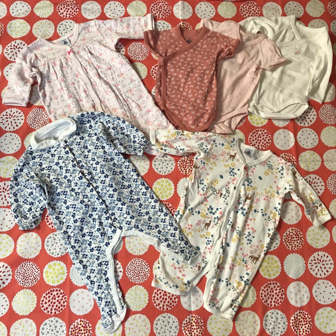 PETIT BATEAU(プチバトー)のプチバトー　3m 60 ロンパース  肌着　まとめ売り キッズ/ベビー/マタニティのベビー服(~85cm)(ロンパース)の商品写真