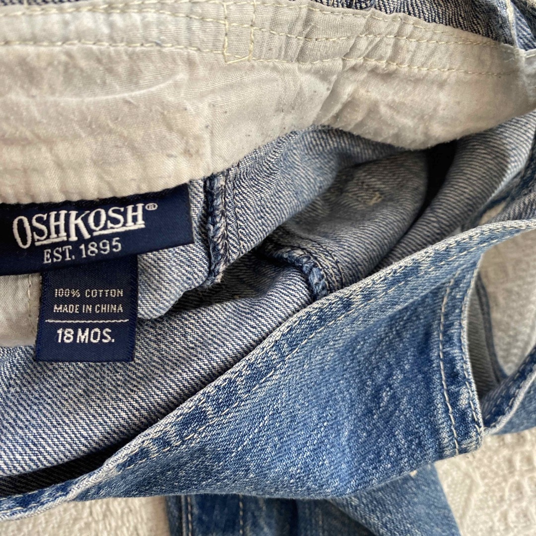 OshKosh(オシュコシュ)のオシュコシュ　オーバーオール　18M キッズ/ベビー/マタニティのベビー服(~85cm)(カバーオール)の商品写真
