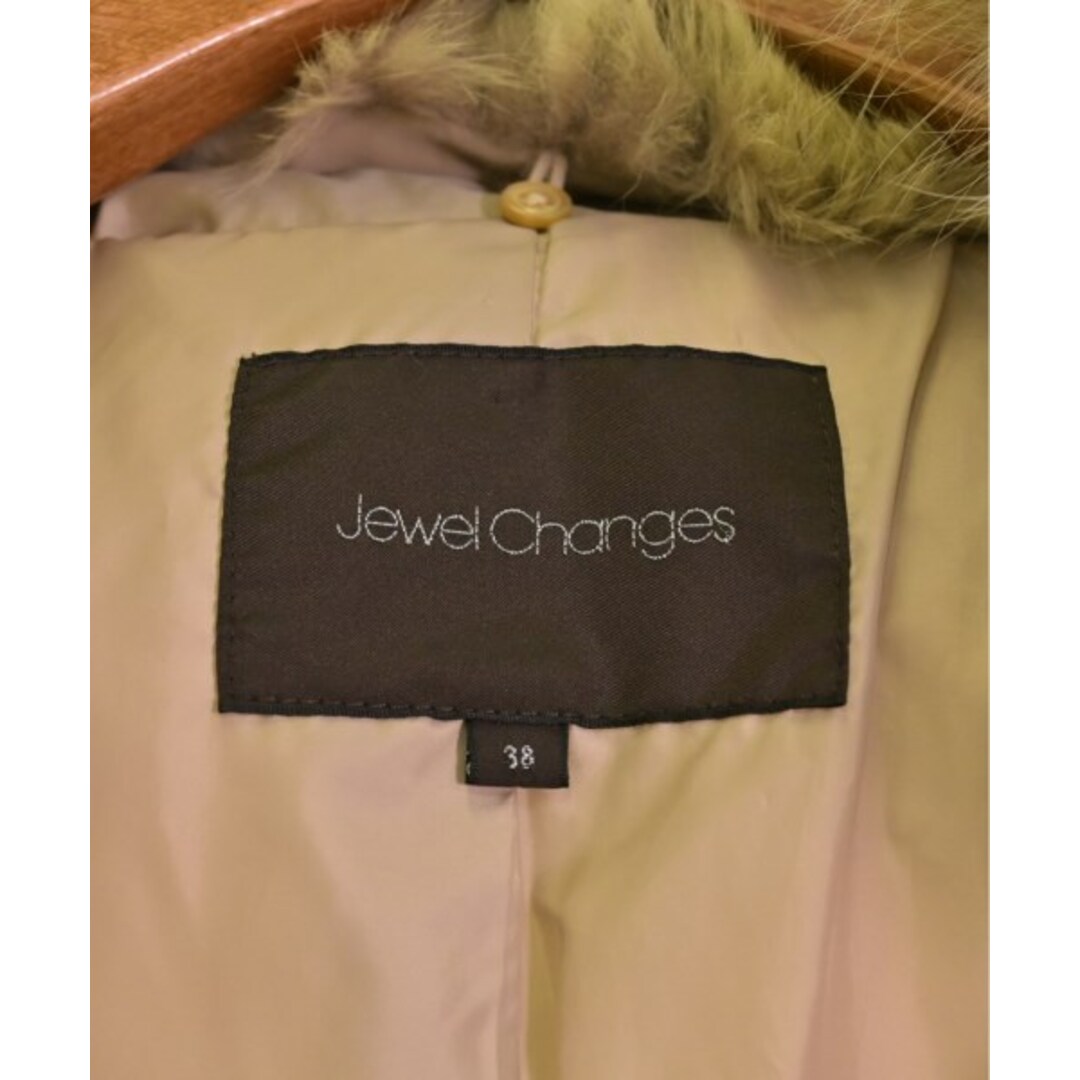 Jewel Changes(ジュエルチェンジズ)のJewel Changes ダウンコート 38(M位) ベージュ 【古着】【中古】 レディースのジャケット/アウター(ダウンコート)の商品写真