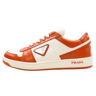 プラダ(PRADA)のPRADA プラダ ダウンタウン レザー スニーカー 2EE364 トライアングルロゴ ローカットスニーカー 三角ロゴ オレンジ/ホワイト(スニーカー)