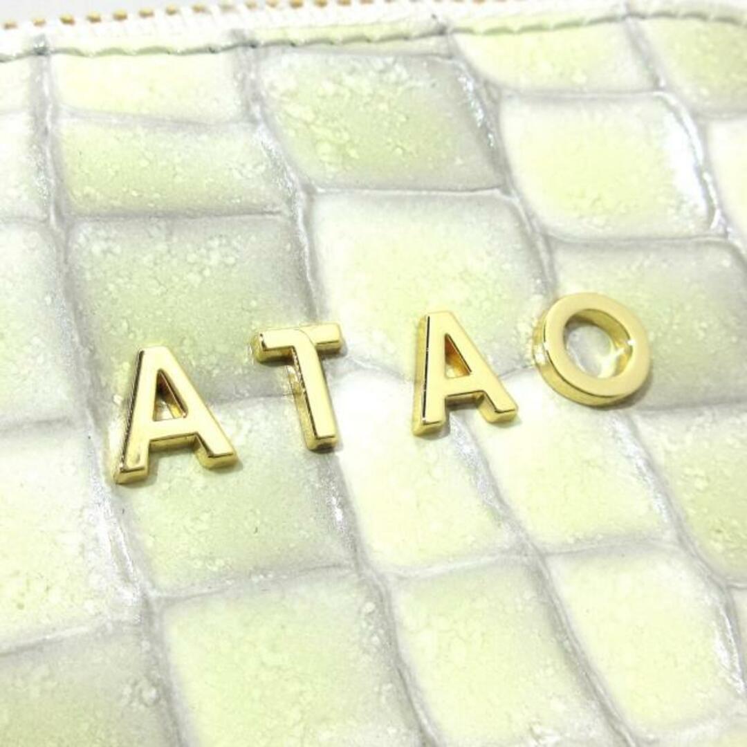 ATAO(アタオ)のATAO(アタオ) 財布美品  白×アイボリー ショルダーウォレット/タッセル/型押し加工 エナメル（レザー）×レザー レディースのファッション小物(財布)の商品写真