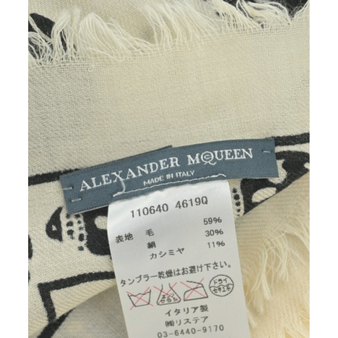 Alexander McQueen(アレキサンダーマックイーン)のALEXANDER MCQUEEN ストール - アイボリーx黒(総柄) 【古着】【中古】 レディースのファッション小物(ストール/パシュミナ)の商品写真